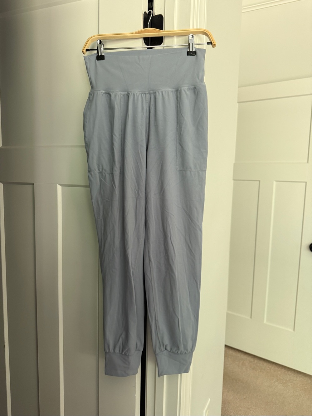 Athleta Salutation Jogger